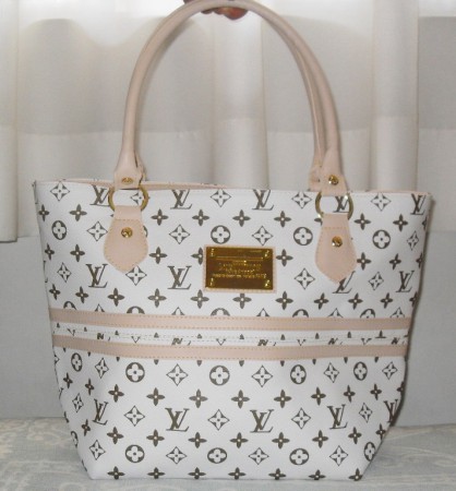Bolsa Louis Vuitton 1 - R$ 130,00