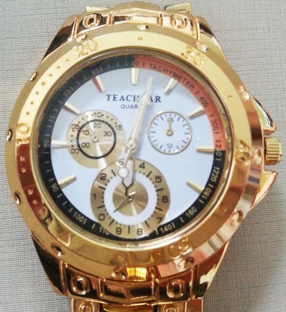 * Relógio Dourado 03 - R$ 40,00 