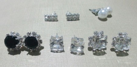 * Brincos 2 - R$ 8,00