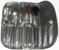 * Pincéis para Maquiagem Portátil - Preto - R$ 25,00